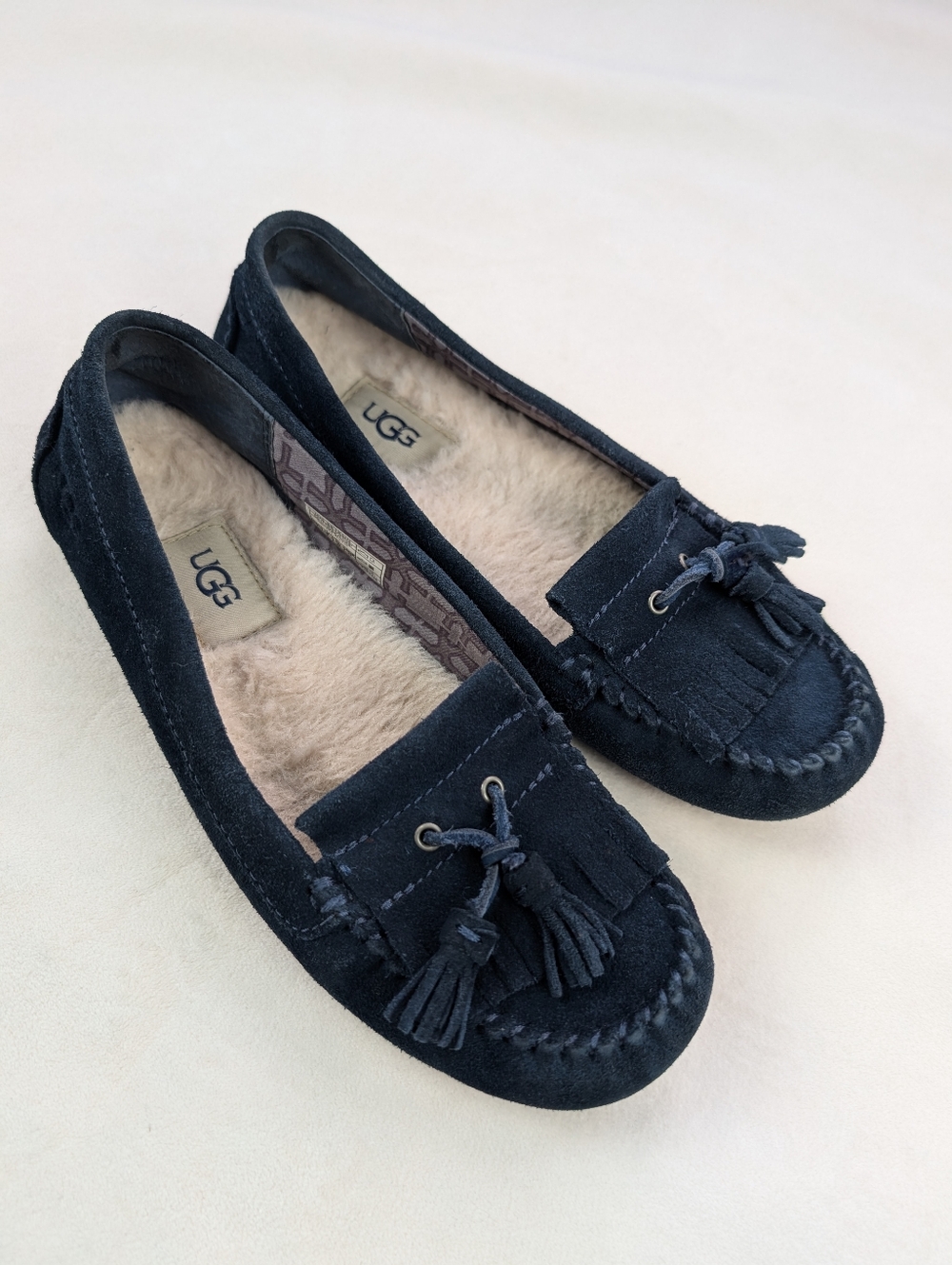 UGG Lizzy Navy Blue Suede Shearling Moccasin Slippers Women’s 7